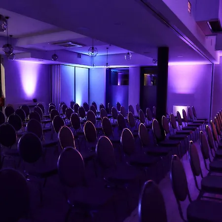 Tulip Hotel Zyrardow