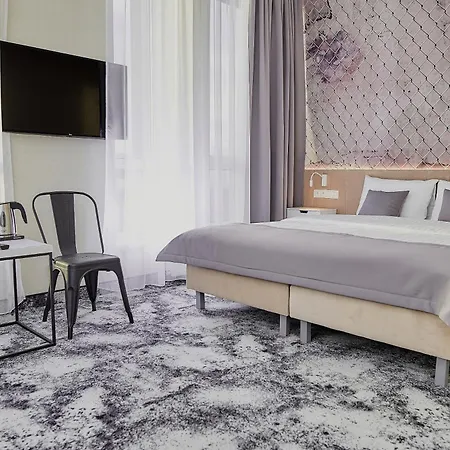 Hotel Tulip 3*