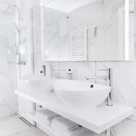 Hotel Tulip Zyrardow