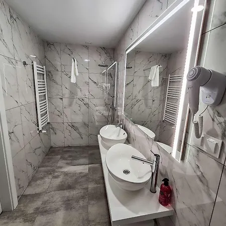 Hotel Tulip 3*