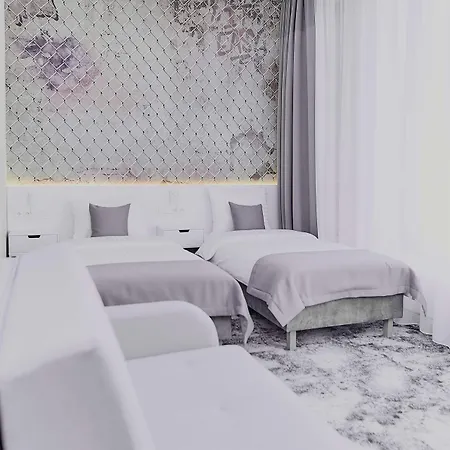 Hotel Tulip 3*