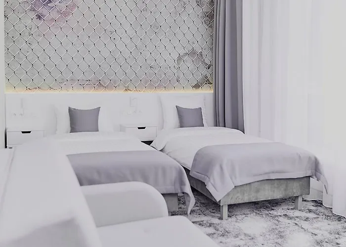 Tulip Hotel Zyrardow